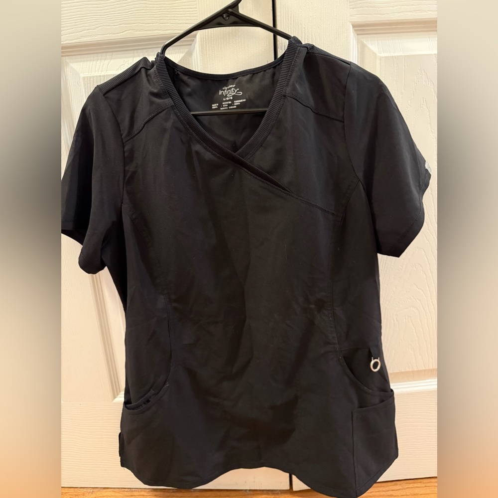 Infinity Women’s Scrub Top - size L